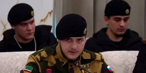 adam kadirov foto dialog