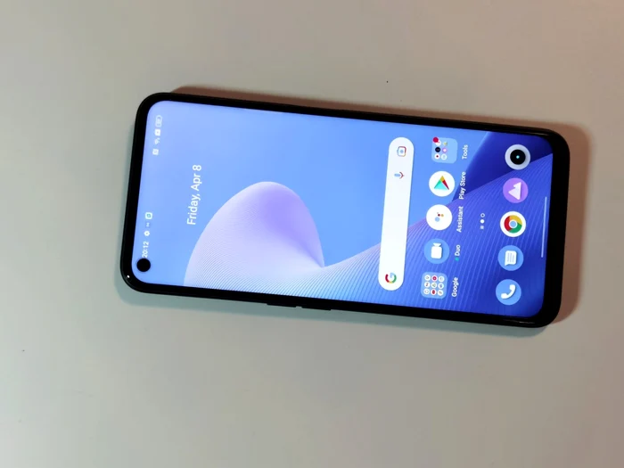 realme 9 Pro. FOTO Adrian Pogîngeanu