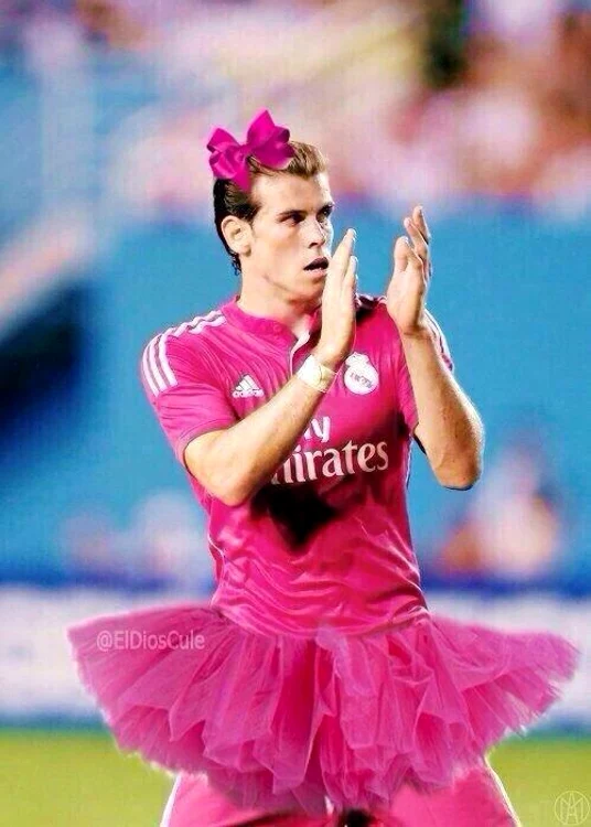 
    "Rozaliul" Bale a suferit cel mai mult de pe urma ironiilor fanilorFoto Click!  