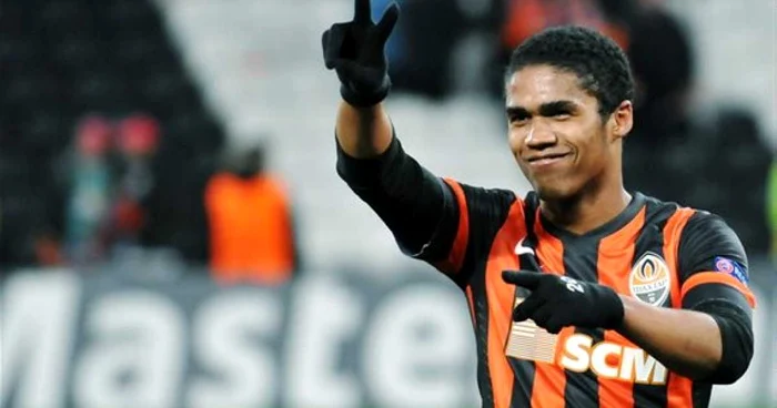 Douglas Costa