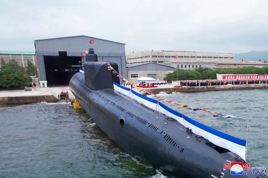 Coreea de Nord a construit un submarin nuclear FOTO Profimedia