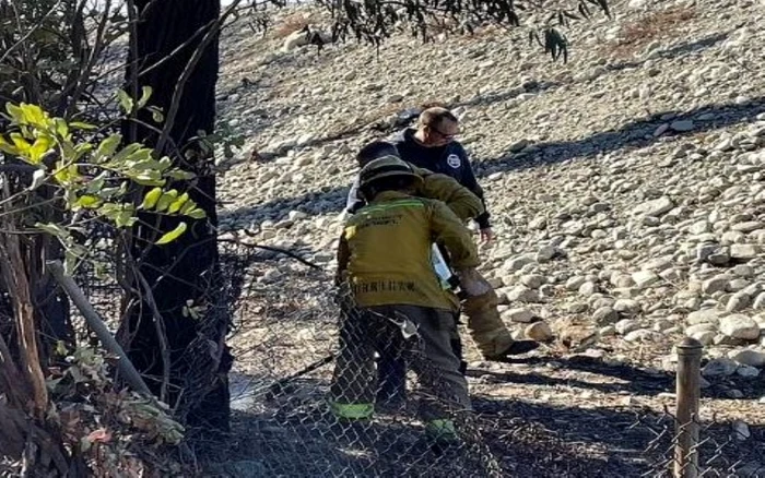 Pompierii l-au prins pe bărbat punând foc în pădure. Foto Irwindale Police Department