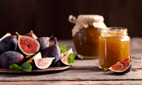 Gem de smochine  Sursa foto shutterstock 2494368895 jpg