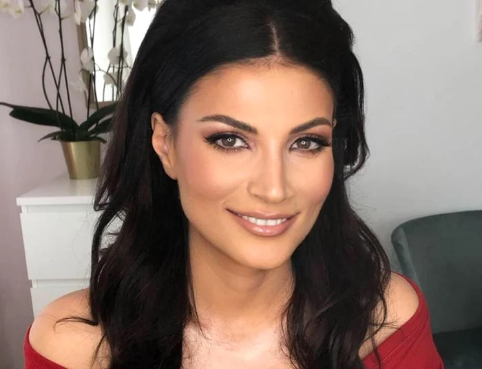 Ioana Ginghină a bifat una dintre cele mai îndrăznețe apariții ale sale Foto: Arhivă personală