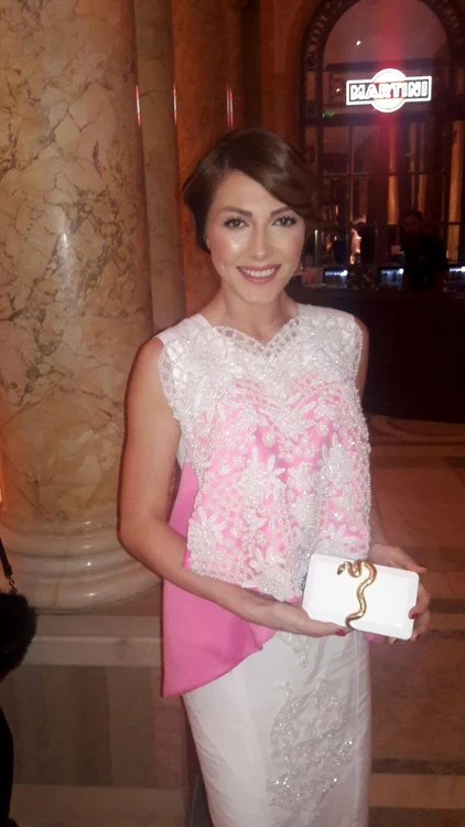 Ilinca Vandici a ales o ținută în alb și roz