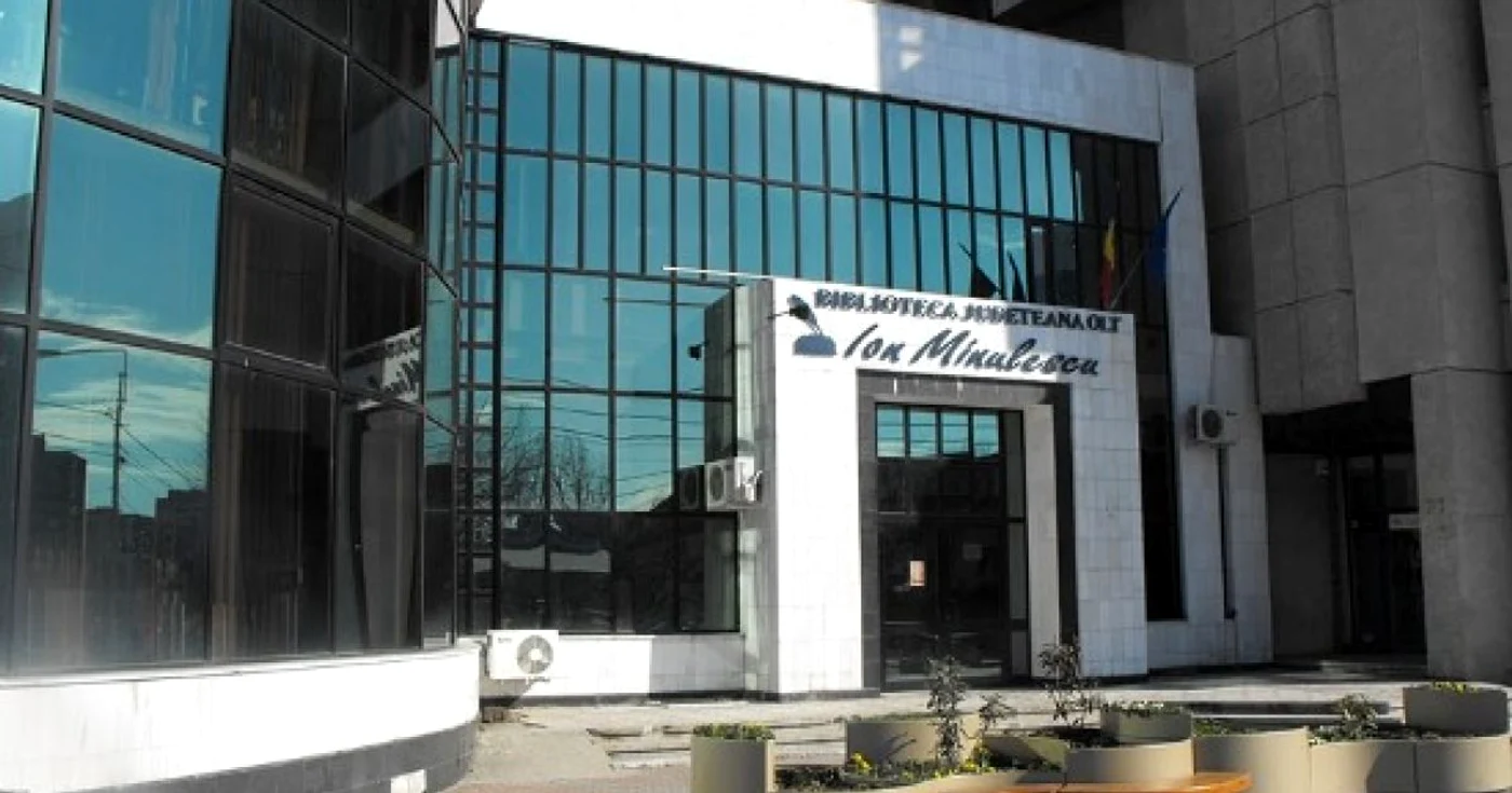 Salonul bibliotecii slătinene va purta numele poetului Adrian Păunescu