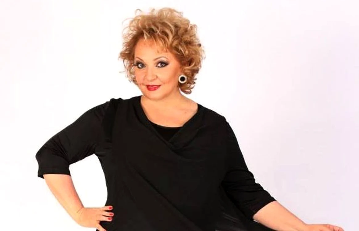 
    Mihaela Tatu predă cursuri de oratorie şi recunoaşte că nu îi e dor de televiziuneFoto: Arhiva personală  
