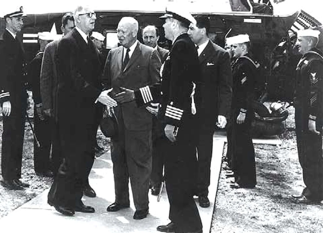 de Gaulle Eisenhower jpg jpeg