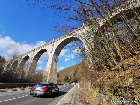 calea ferata deva brad foto daniel guta adevarul