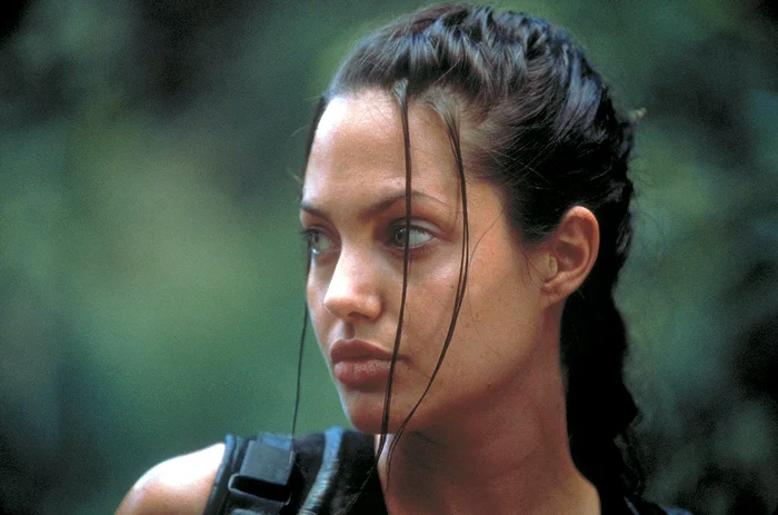 Angelina Jolie