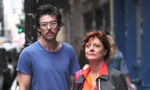 Susan Sarandon & Jonathan Bricklin Sighting In New York City   July 29, 2012 jpeg