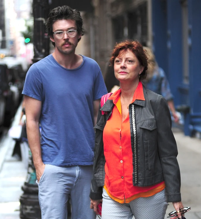 Susan Sarandon & Jonathan Bricklin Sighting In New York City July 29, 2012 jpeg