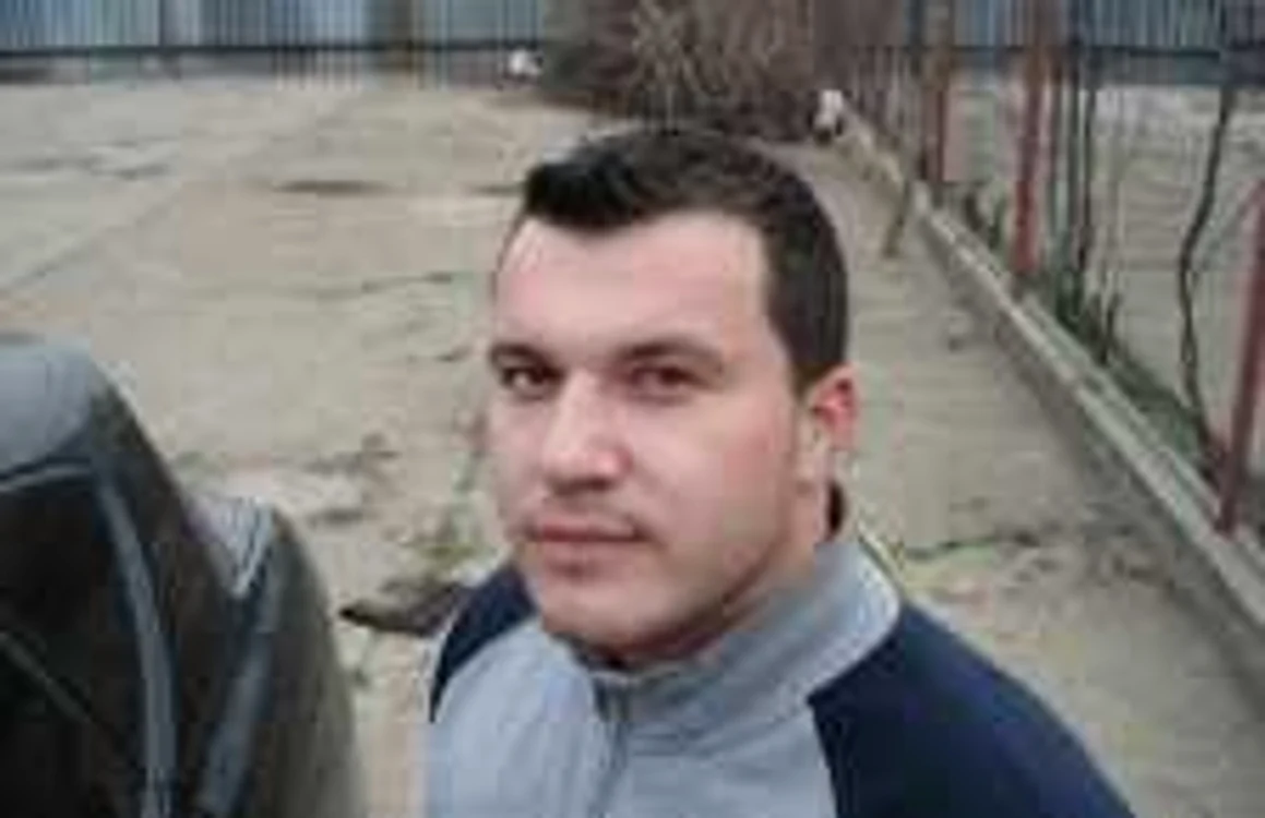 Florin Chirea, poliţistul internat la Spitalul de Psihiatrie Săpunari Foto:Facebook