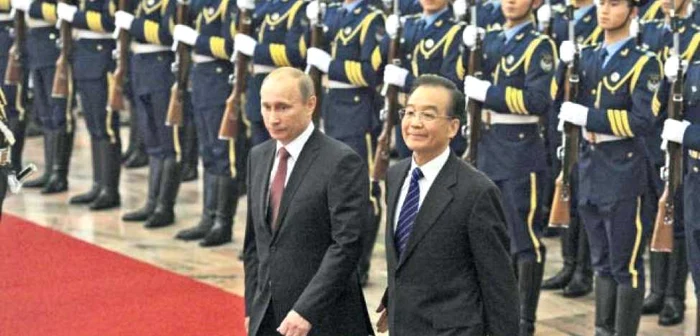 Putin se întoarce cu tolba plină din China   