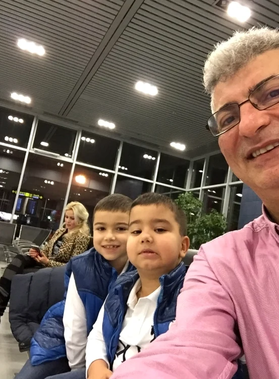 1 silviu prigoana si copiii jpg jpeg