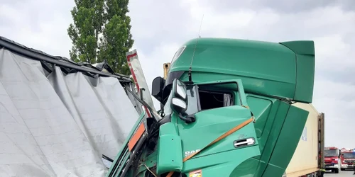 accident tir ungaria 1, foto Policie CR jpg
