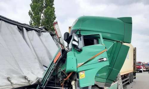 accident tir ungaria 1, foto Policie CR jpg