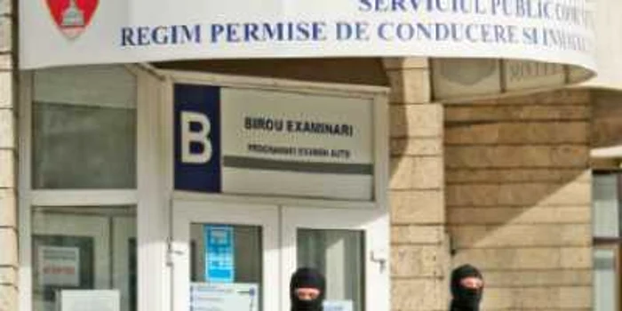 Fără cătuşe în dosarul „Plăcuţelor“