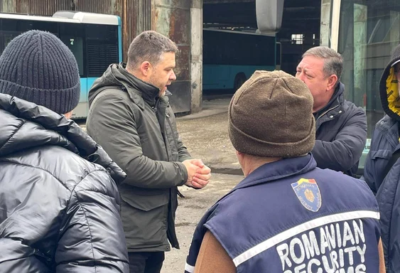 Vizita la Autobaza STB Floreasca a fost una neanunţată . FOTO FB Ciprian Ciucu