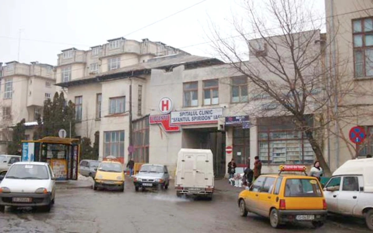 Pacienta a fost trimisă cu Salvarea  la Spitalul „Sf. Spiridon”