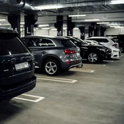 Masini de lux ale rusilor la Helsinki FOTO AFP