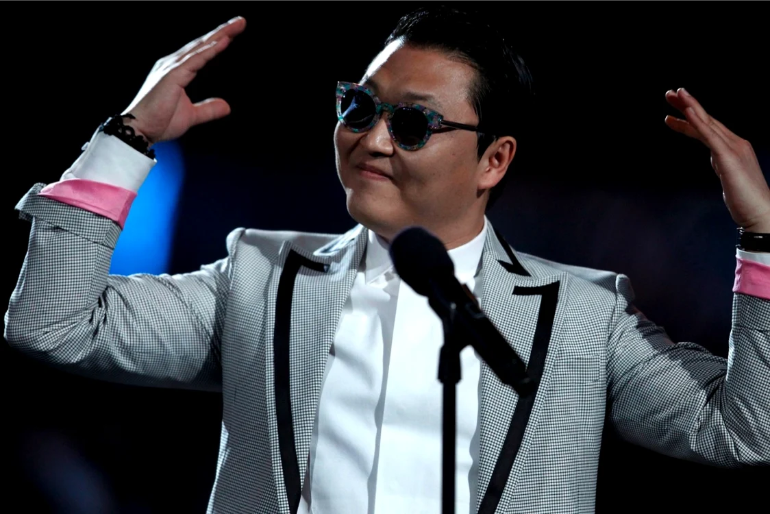 Psy a lansat videoclipul piesei „Hangover“, care promite a fi un nou hit FOTO Reuters