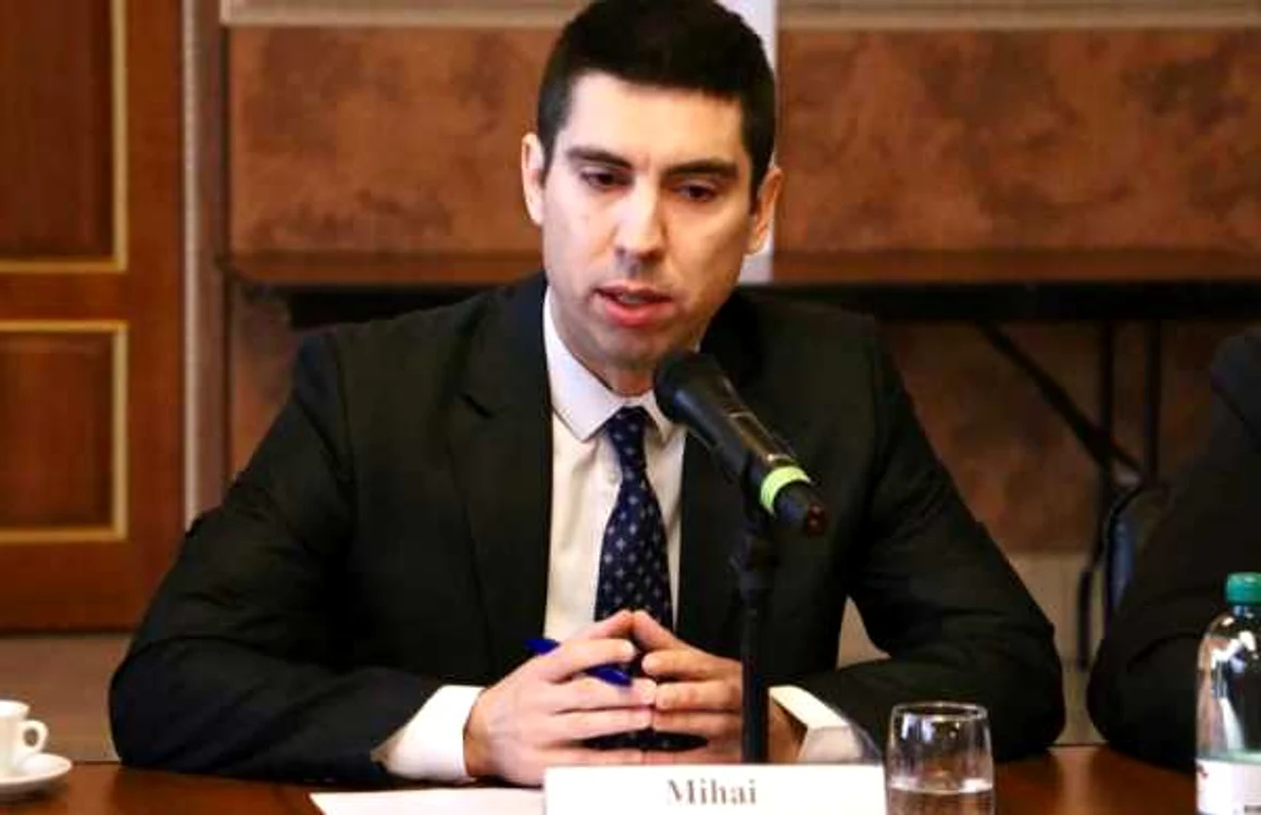 Deputatul Mihai Popşoi