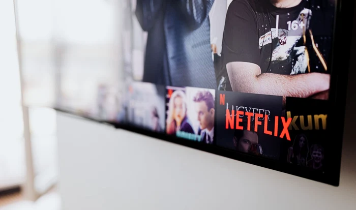 Filmul de pe Netflix care a fost lansat acum 4 zile, dar deja a rupt topurile / foto: Pexels
