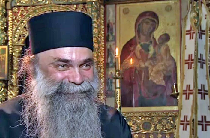 Părintele Daniil, vizitat pe Muntele Athos de echipa PRO TV