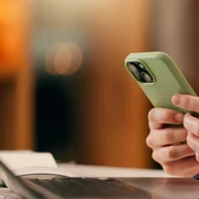 telefon, foto shutterstock jpg