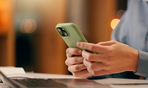 telefon, foto shutterstock jpg