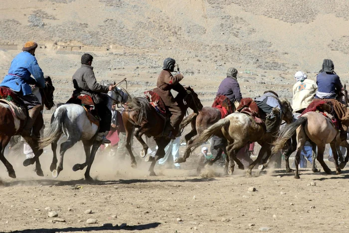 Buzkashi, un joc tradiţional în Panjshir FOTO EPA-EFE