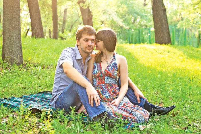 Mâncarea va părea şi mai delicioasă dacă e servită dintr-un coş de picnic select
