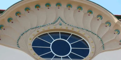 Palatul Vulturul Negru