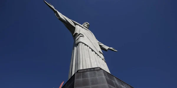 Au început lucrările de reparaţii la Statuia lui Isus Mântuitorul din Rio de Janeiro FOTO Felipe Dana