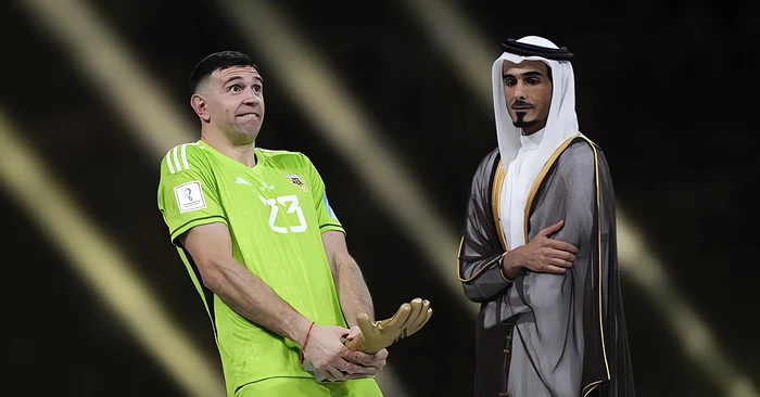 Emiliano Martinez, gest obscen la finalul Cupei Mondiale din Qatar. Foto Getty images