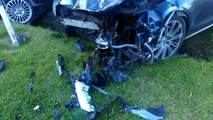 Mașina de 80.000 de euro a Cristinei a fost făcută praf 