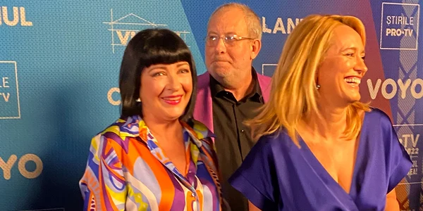 Neti Sandu Florin Busuioc Andreea Esca jpg