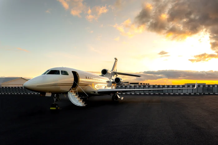 Avionul Dassault Falcon 7 X