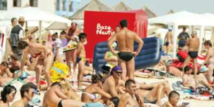 Mureşenii care visează la o vacanţă pe Litoral pot beneficia de reduceri foto Arhivă