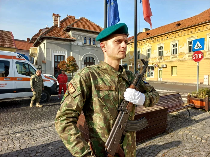 Armata Română, la ceas de sărbătoare FOTO Ioan Buciumar