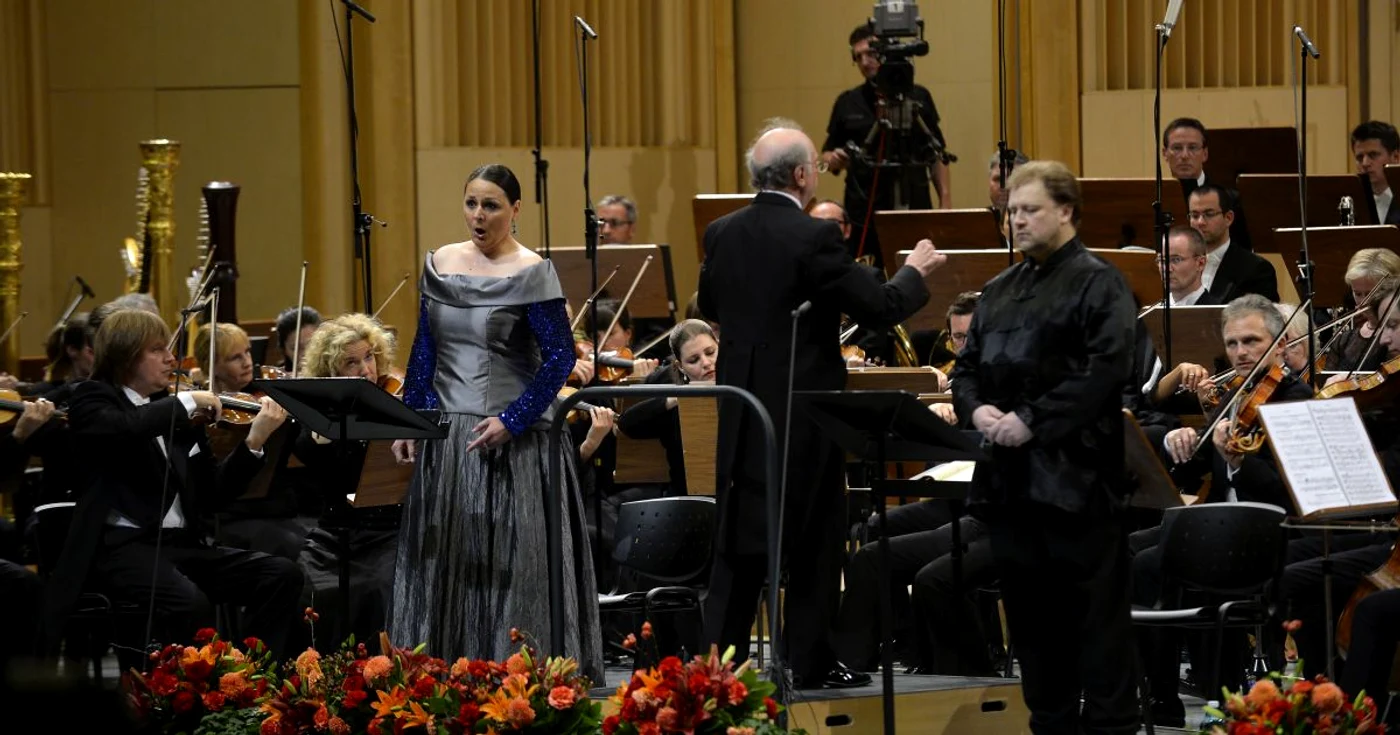 În seara de 16 septembrie, Marek Janowski a condus pentru a doua oară orchestra Rundfunk Berlin, avându-i parteneri în recrearea „Walkiriei“ FOTO: Agerpres