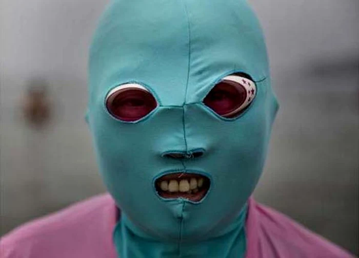 
    Noua modă la chinezi  