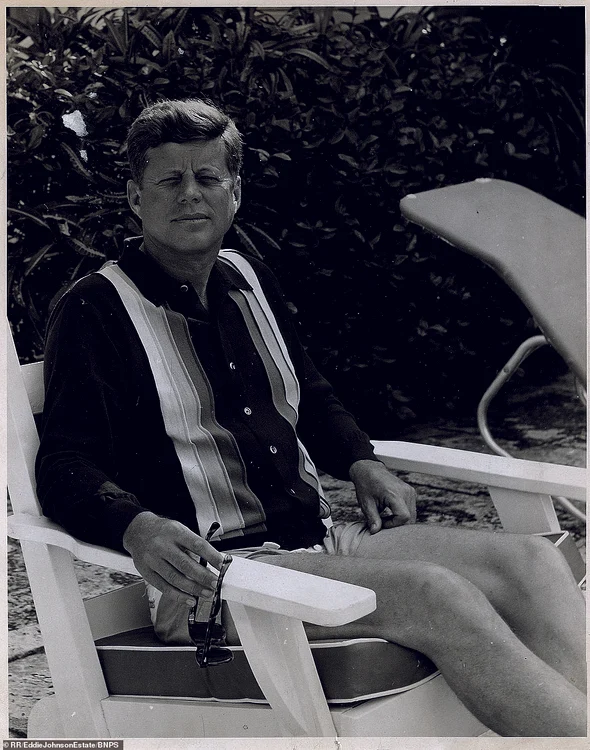 JFK a fost asasinat în noiembrie 1963, în Dallas