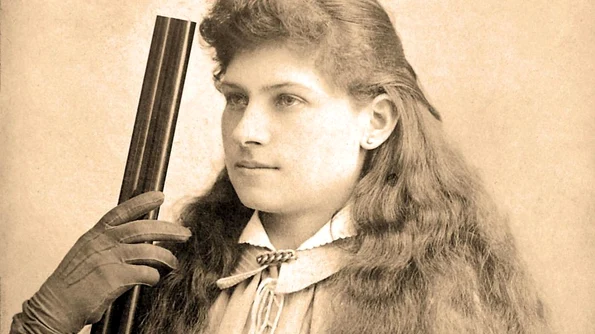 Annie Oakley, cea mai bună femeie trăgător de elită din Statele Unite jpeg