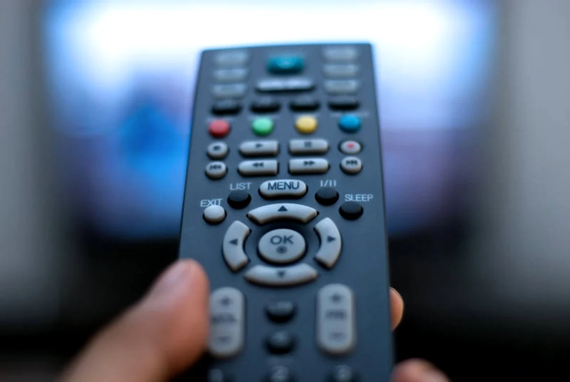 Posturile TV nu au asigurat interpretarea în limbajul mimico-gestual a celor mai importante emisiunil