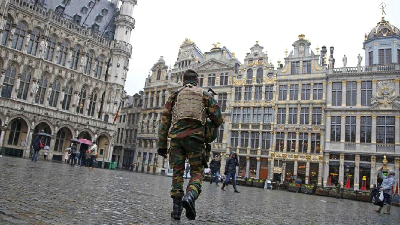 Bruxelles-ul este împânzit de forţe de ordine