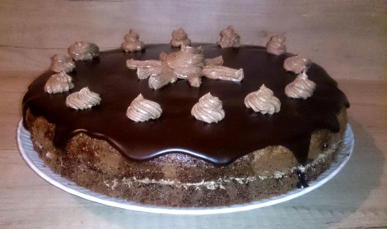 
    Tort amandină  