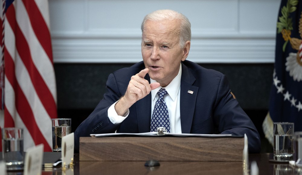 Arme cu fragmentaţie: Joe Biden susţine că a luat o „decizie foarte dificilă“