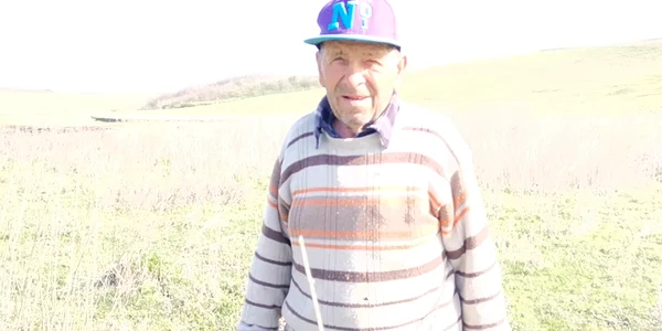 Localnic, despre cum s a distrus sistemul de irigații din Ipotești mp4 thumbnail png